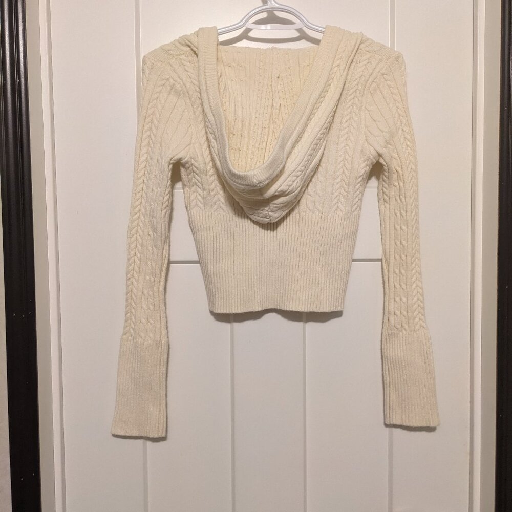 Cable knit cream hooded sweater
